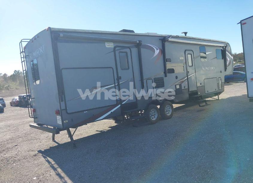 Photo 4 of 2013 Dutchmen Komfort TRAVEL TRAILER (VIN 47CFKMV22DP630880)