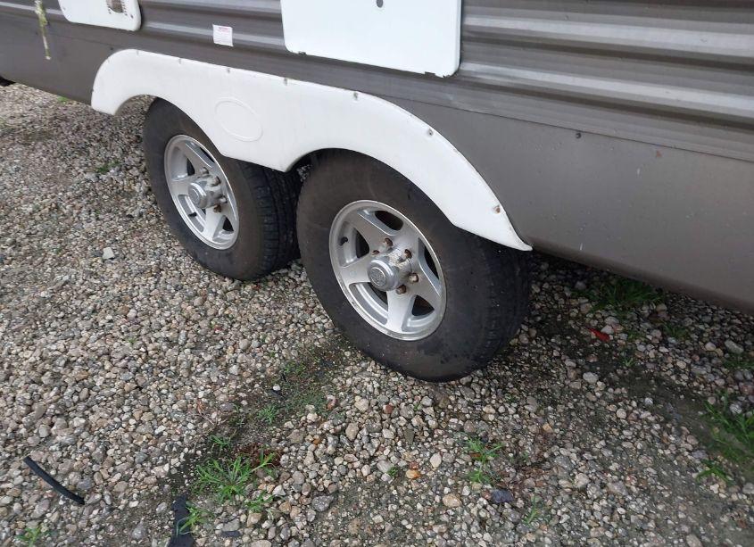 Photo 7 of 2010 Coleman Other N/A (VIN 47CTCLN29AM438864)