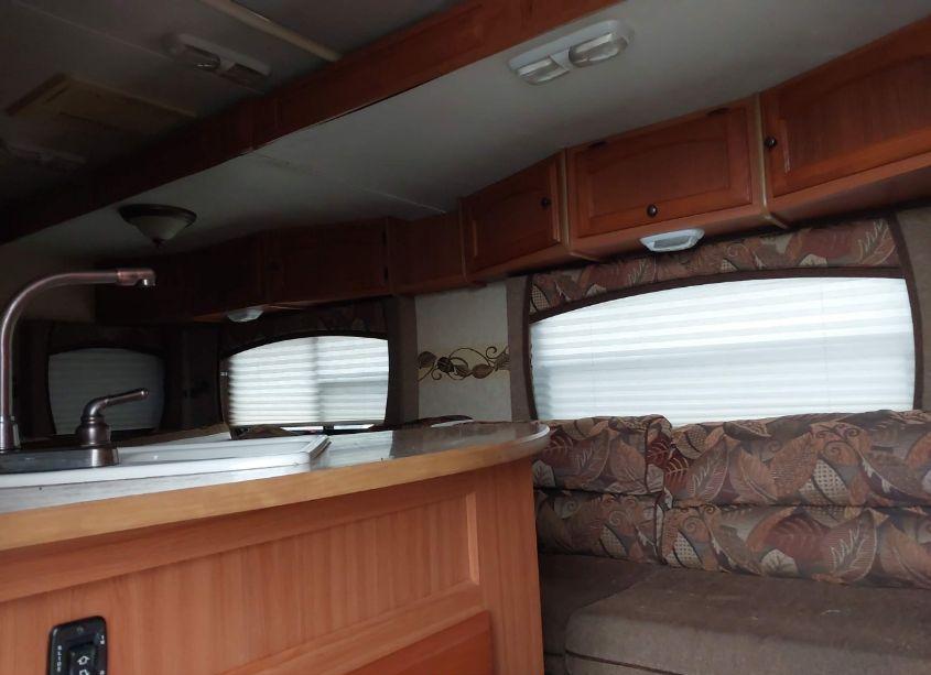 Photo 8 of 2010 Coleman Other N/A (VIN 47CTCLN29AM438864)