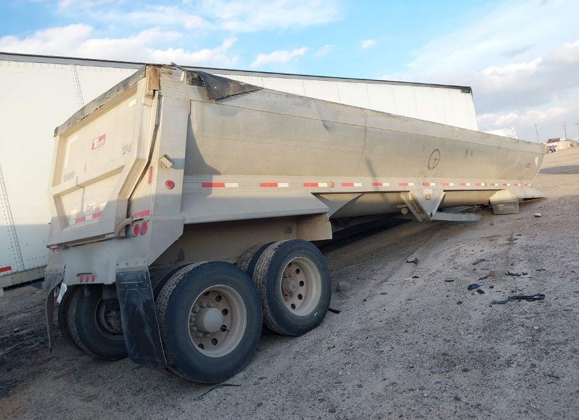 Photo 4 of 2019 Travis Body & TRAILER DUMP (VIN 48XFF3721K1013337)