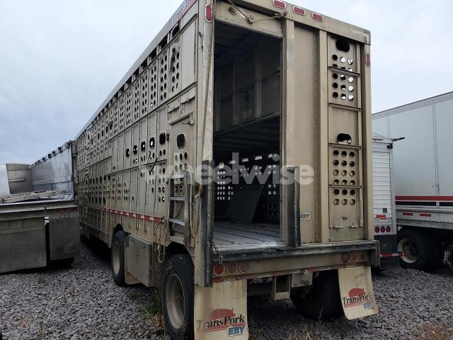 Photo 3 of 2017 M.H.EBY LIVESTOCK TRAILER (VIN 4A2LD5324H3004673)