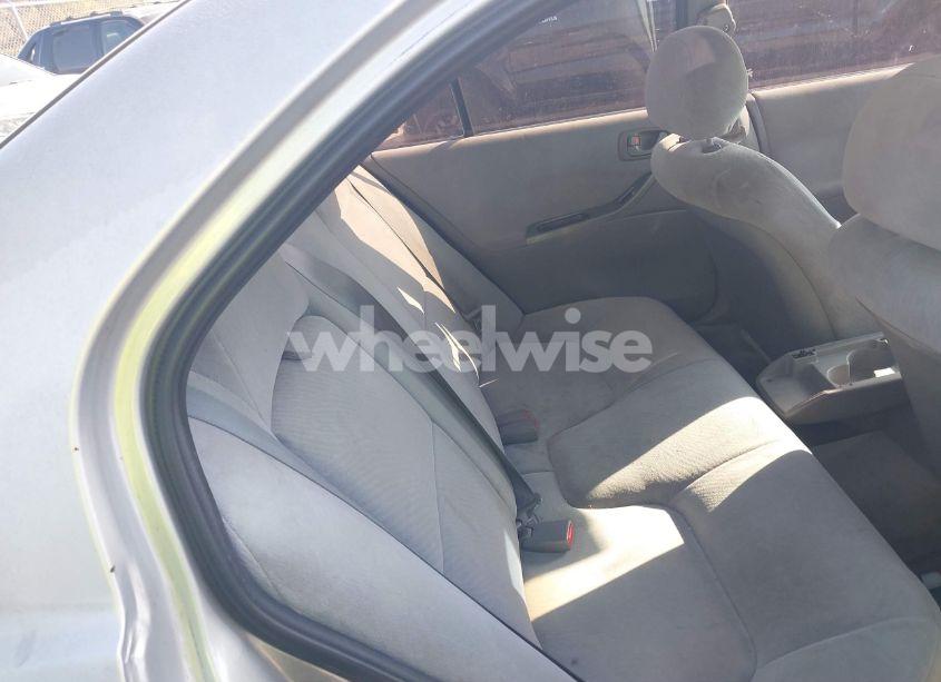 Photo 8 of 2002 Mitsubishi Galant ES/LS (VIN 4A3AA46G02E150111)