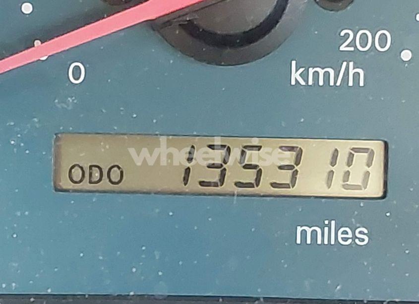 Photo 7 of 2002 Mitsubishi Galant ES/LS (VIN 4A3AA46G52E117959)