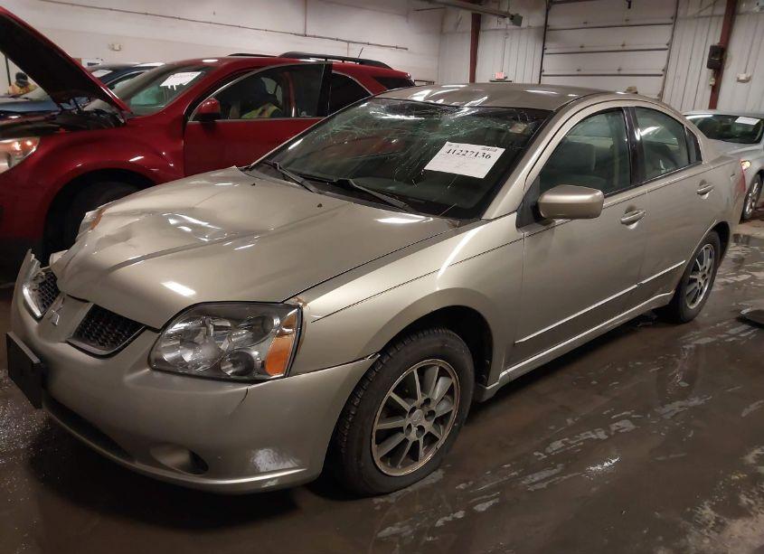 Photo 2 of 2005 Mitsubishi Galant ES/SE (VIN 4A3AB36F55E058592)