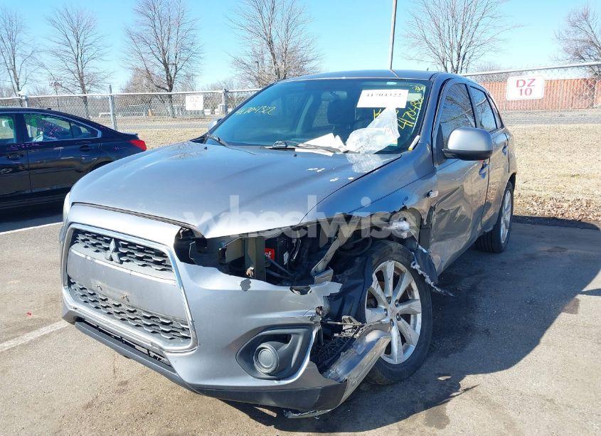 Photo 2 of 2013 Mitsubishi Outlander SPORT ES (VIN 4A4AP3AU0DE018020)