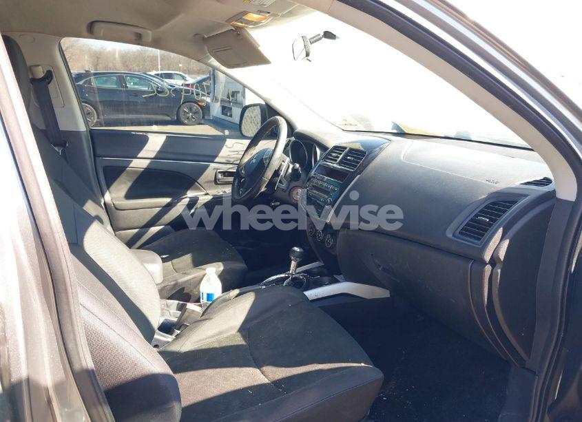 Photo 5 of 2013 Mitsubishi Outlander SPORT ES (VIN 4A4AP3AU0DE018020)