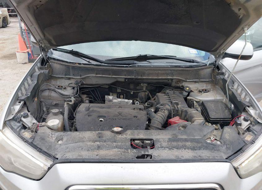 Photo 10 of 2014 Mitsubishi Outlander SPORT ES (VIN 4A4AP3AU0EE013031)