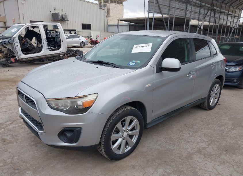 Photo 2 of 2014 Mitsubishi Outlander SPORT ES (VIN 4A4AP3AU0EE013031)