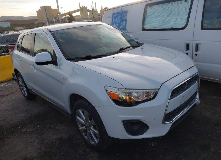 2014 Mitsubishi Outlander SPORT ES (VIN 4A4AP3AU0EE016656) main photo
