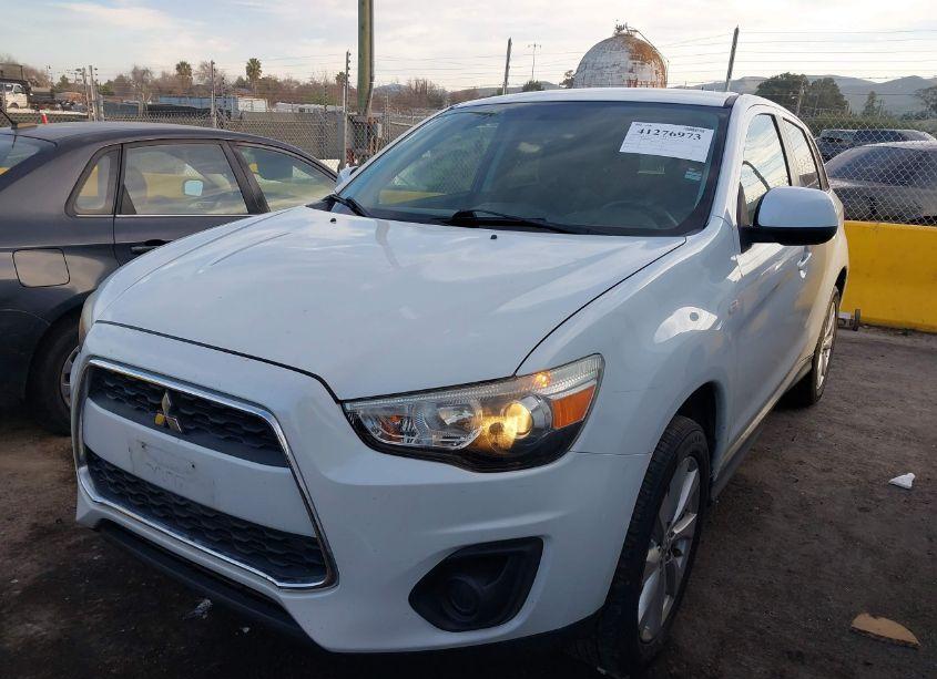 Photo 2 of 2014 Mitsubishi Outlander SPORT ES (VIN 4A4AP3AU0EE016656)