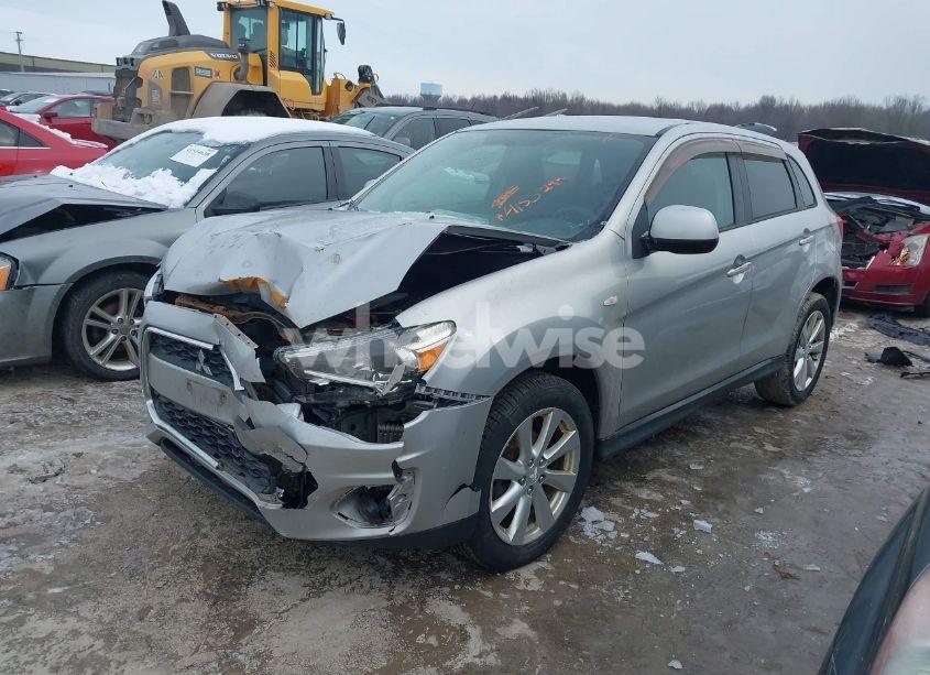 Photo 2 of 2015 Mitsubishi Outlander SPORT ES (VIN 4A4AP3AU0FE013239)