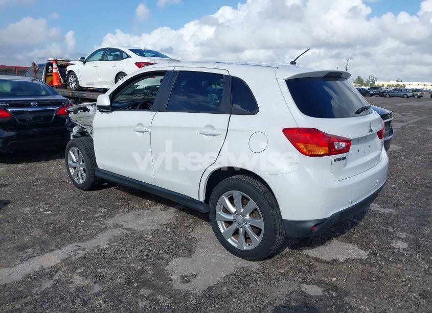 Photo 3 of 2015 Mitsubishi Outlander SPORT ES (VIN 4A4AP3AU0FE058942)