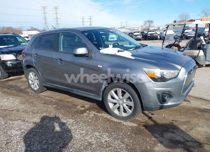 2014 Mitsubishi Outlander SPORT ES (VIN 4A4AP3AU1EE010056) main photo