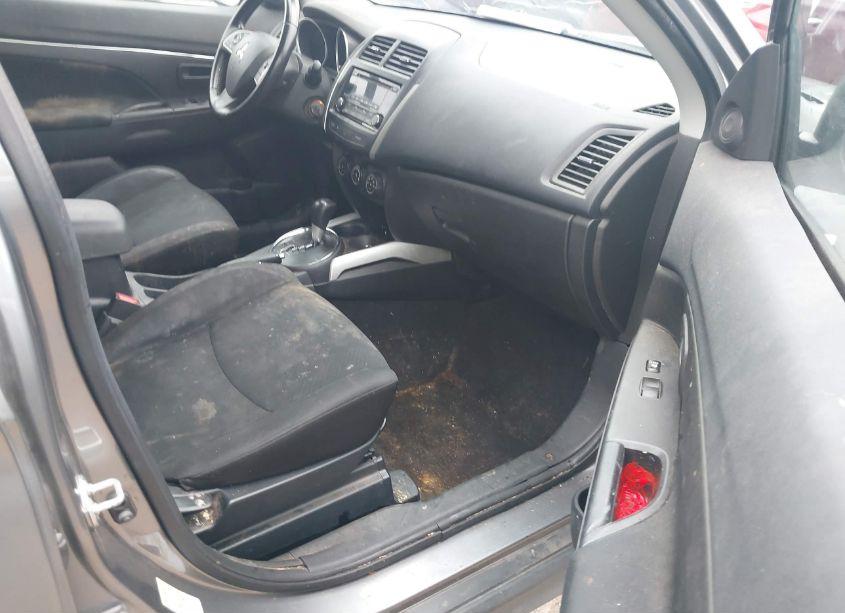 Photo 5 of 2014 Mitsubishi Outlander SPORT ES (VIN 4A4AP3AU1EE017069)