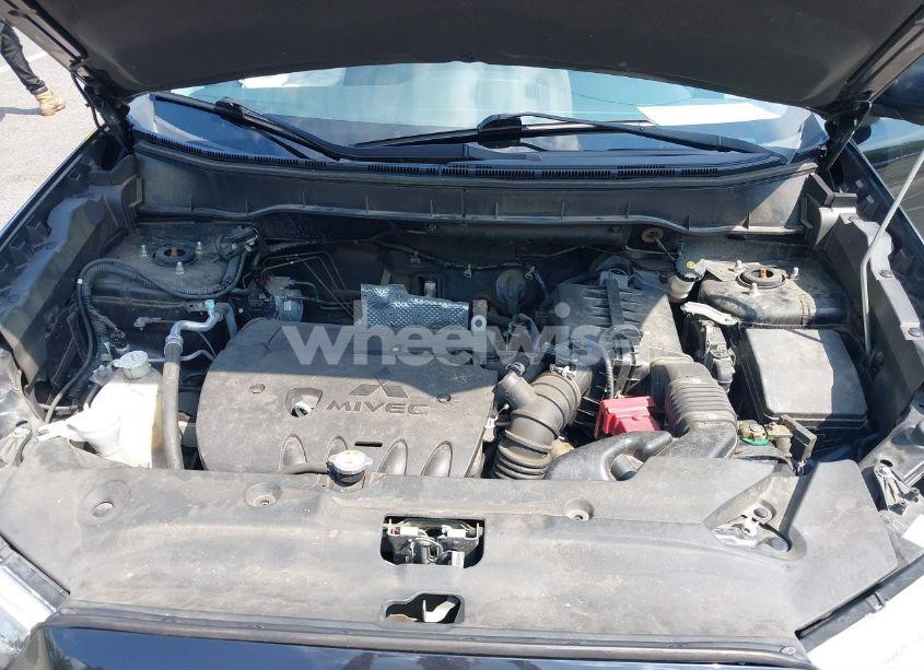 Photo 10 of 2014 Mitsubishi Outlander SPORT ES (VIN 4A4AP3AU1EE026953)