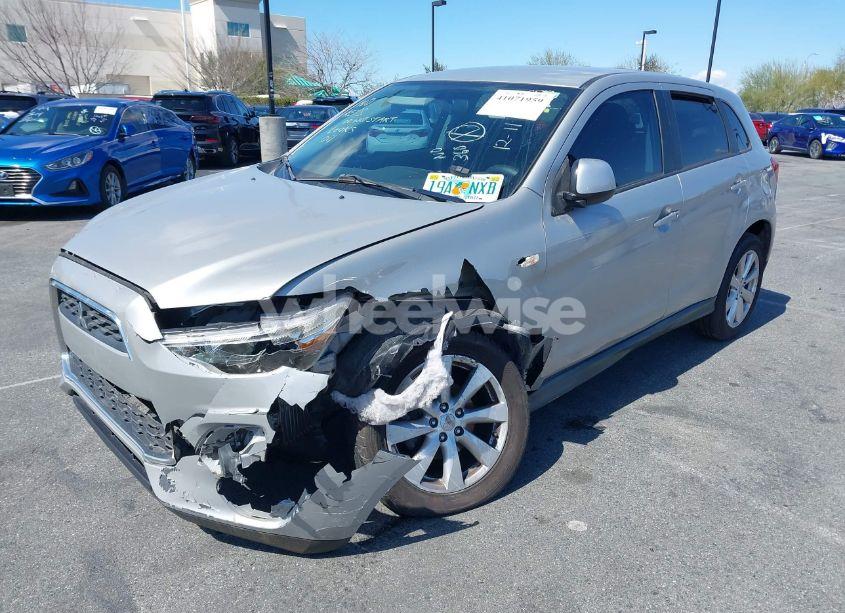 Photo 2 of 2015 Mitsubishi Outlander SPORT ES (VIN 4A4AP3AU1FE043091)