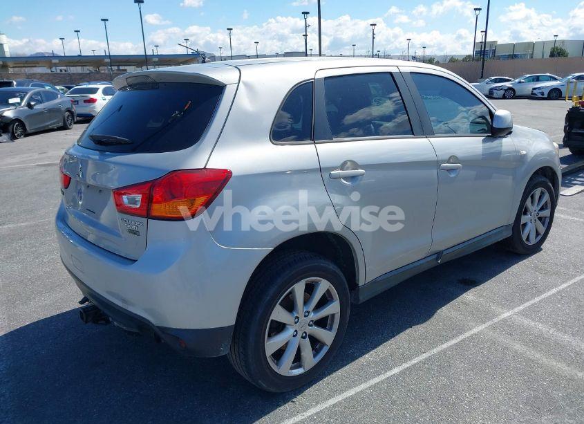 Photo 4 of 2015 Mitsubishi Outlander SPORT ES (VIN 4A4AP3AU1FE043091)