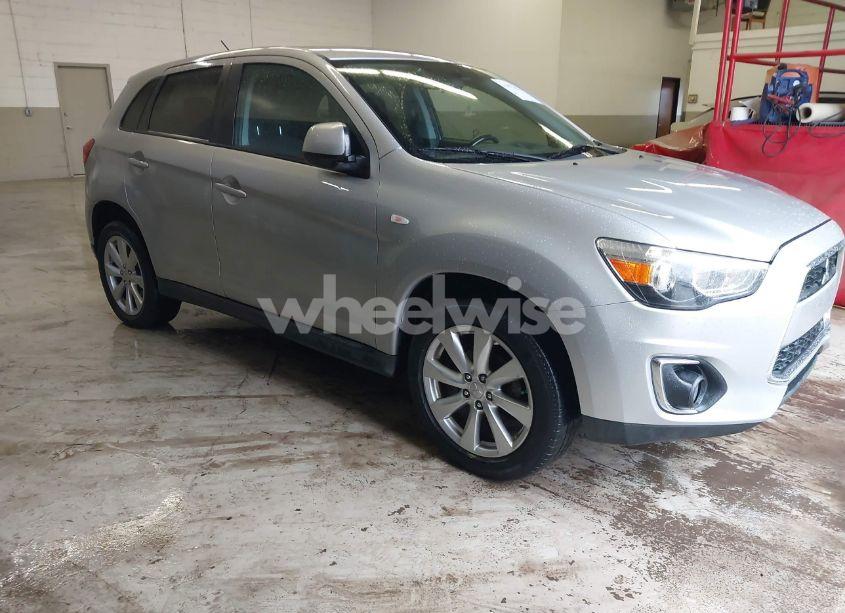 2015 Mitsubishi Outlander SPORT ES (VIN 4A4AP3AU1FE054771) main photo