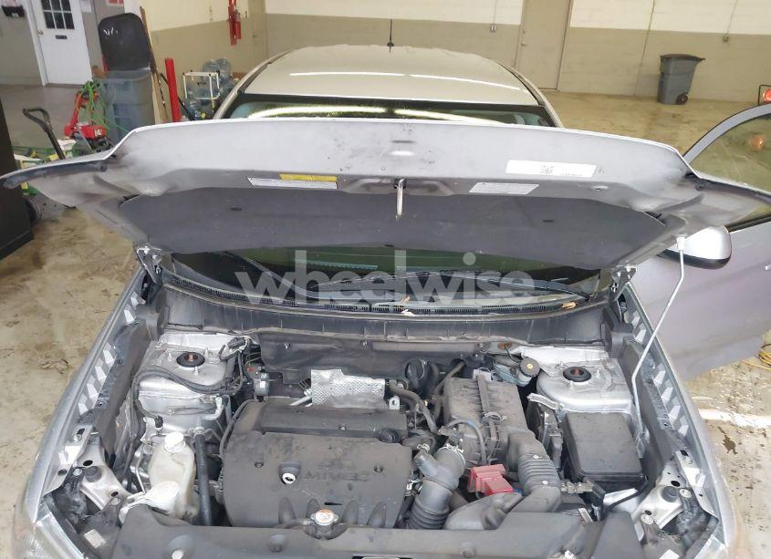 Photo 10 of 2015 Mitsubishi Outlander SPORT ES (VIN 4A4AP3AU1FE054771)