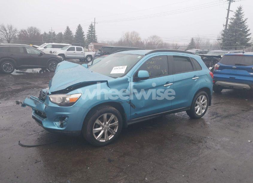 Photo 2 of 2014 Mitsubishi Outlander SPORT ES (VIN 4A4AP3AU2EE014651)
