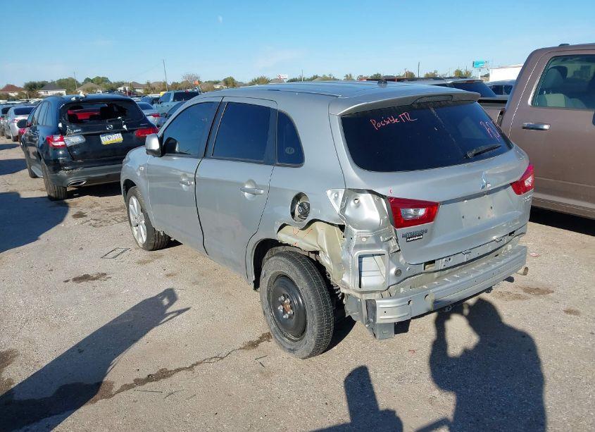 Photo 3 of 2014 Mitsubishi Outlander SPORT ES (VIN 4A4AP3AU2EE022622)