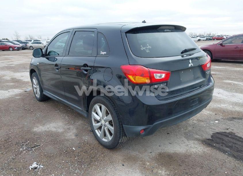 Photo 3 of 2015 Mitsubishi Outlander SPORT ES (VIN 4A4AP3AU2FE002744)