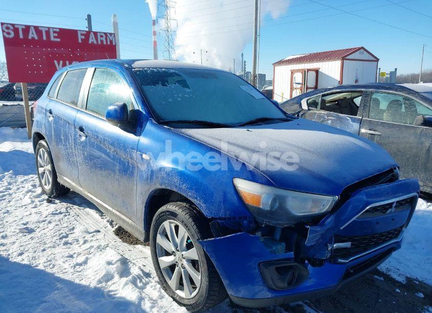 2015 Mitsubishi Outlander SPORT ES (VIN 4A4AP3AU2FE012402) main photo