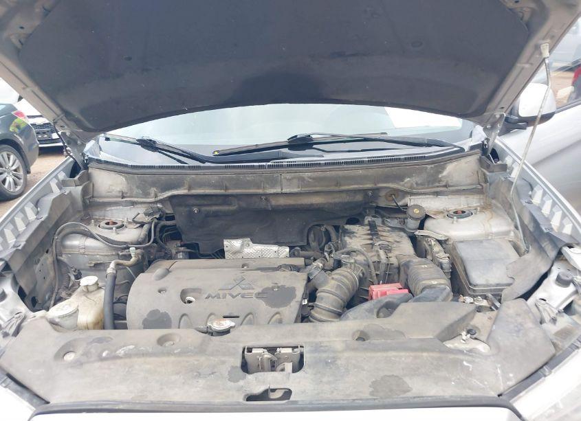 Photo 10 of 2015 Mitsubishi Outlander SPORT ES (VIN 4A4AP3AU2FE019723)