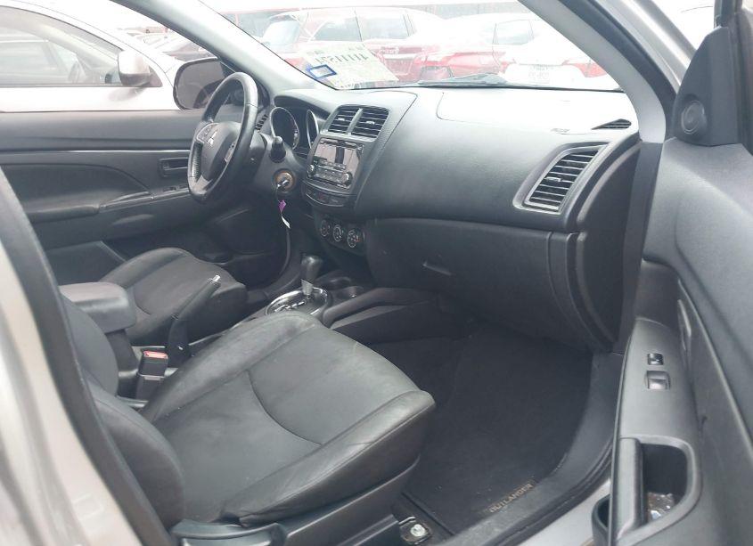 Photo 5 of 2015 Mitsubishi Outlander SPORT ES (VIN 4A4AP3AU2FE019723)