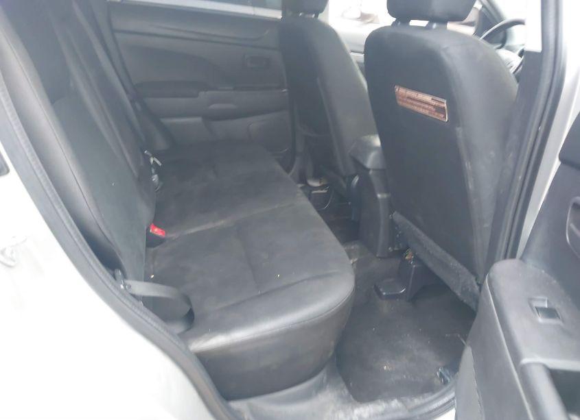 Photo 8 of 2015 Mitsubishi Outlander SPORT ES (VIN 4A4AP3AU2FE019723)