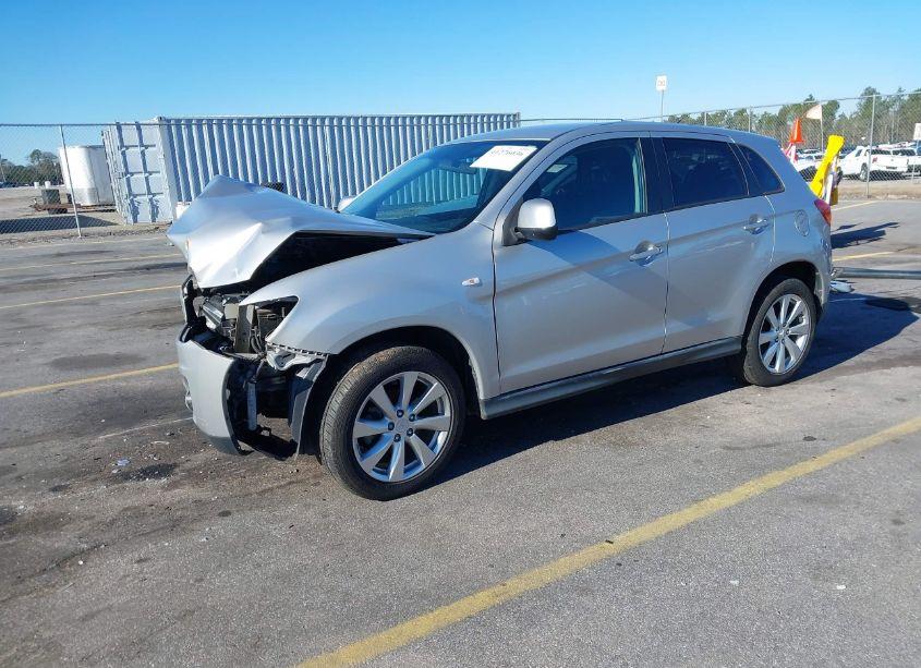 Photo 2 of 2013 Mitsubishi Outlander SPORT ES (VIN 4A4AP3AU3DE023535)