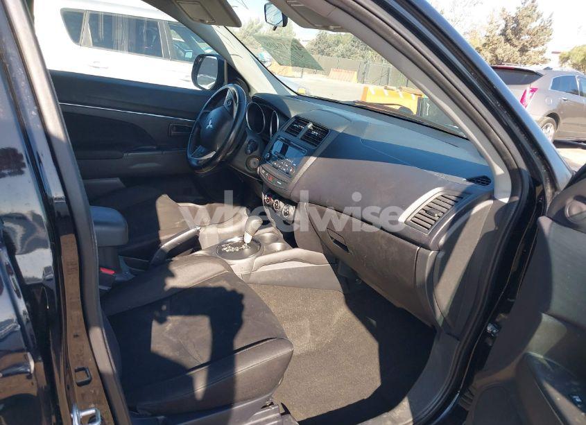 Photo 5 of 2015 Mitsubishi Outlander SPORT ES (VIN 4A4AP3AU4FE051864)