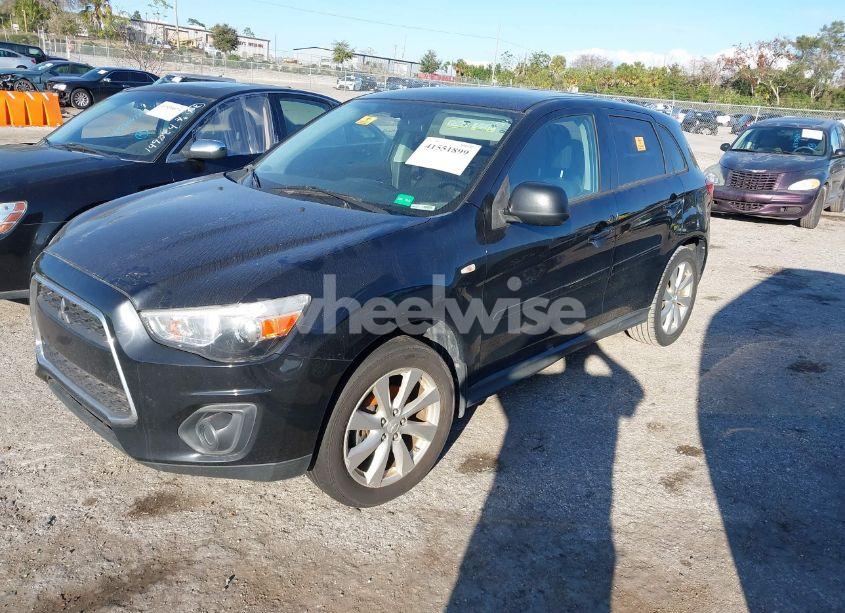Photo 2 of 2014 Mitsubishi Outlander SPORT ES (VIN 4A4AP3AU5EE018063)