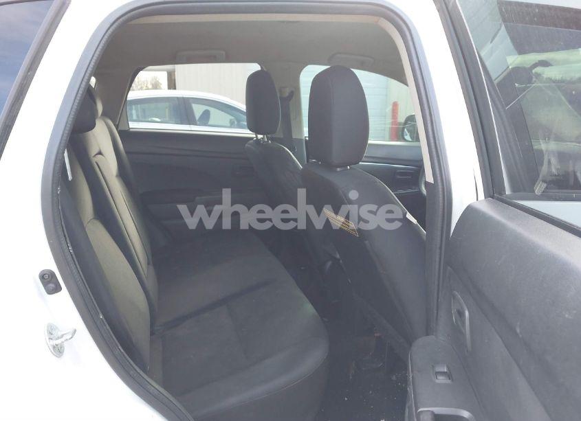 Photo 8 of 2015 Mitsubishi Outlander SPORT ES (VIN 4A4AP3AU5FE033650)