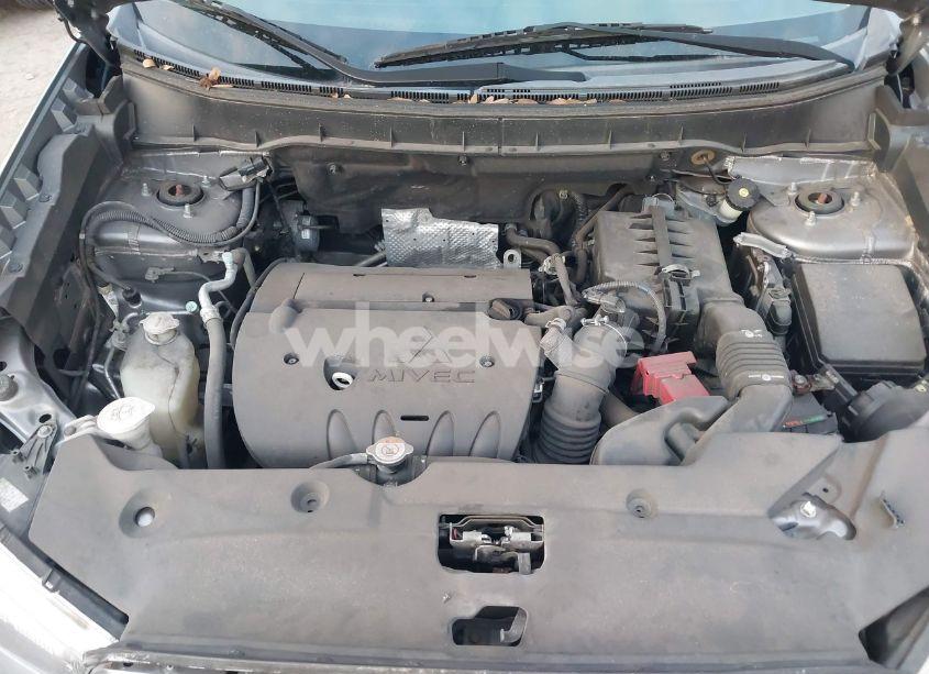 Photo 10 of 2015 Mitsubishi Outlander SPORT (VIN 4A4AP3AU5FE037682)