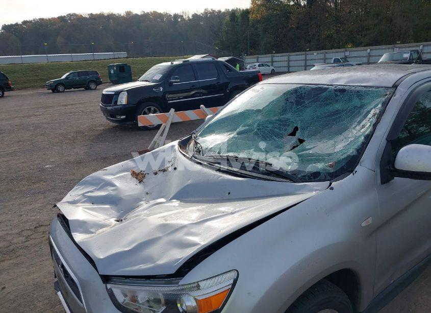 Photo 6 of 2015 Mitsubishi Outlander SPORT ES (VIN 4A4AP3AU5FE047435)