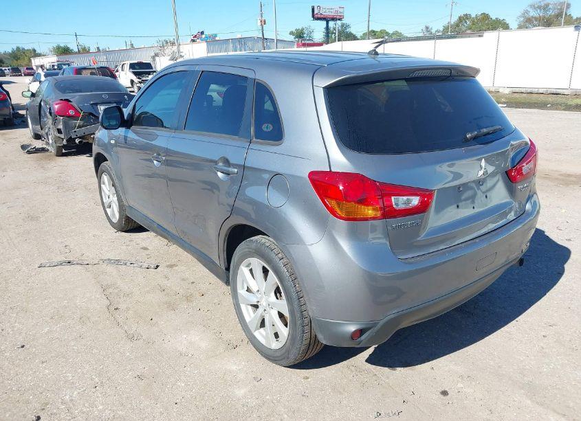 Photo 3 of 2015 Mitsubishi Outlander SPORT ES (VIN 4A4AP3AU6FE001421)