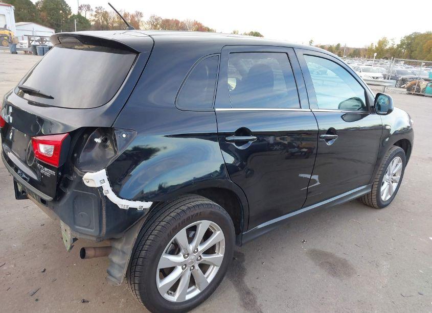 Photo 4 of 2015 Mitsubishi Outlander SPORT ES (VIN 4A4AP3AU6FE034340)