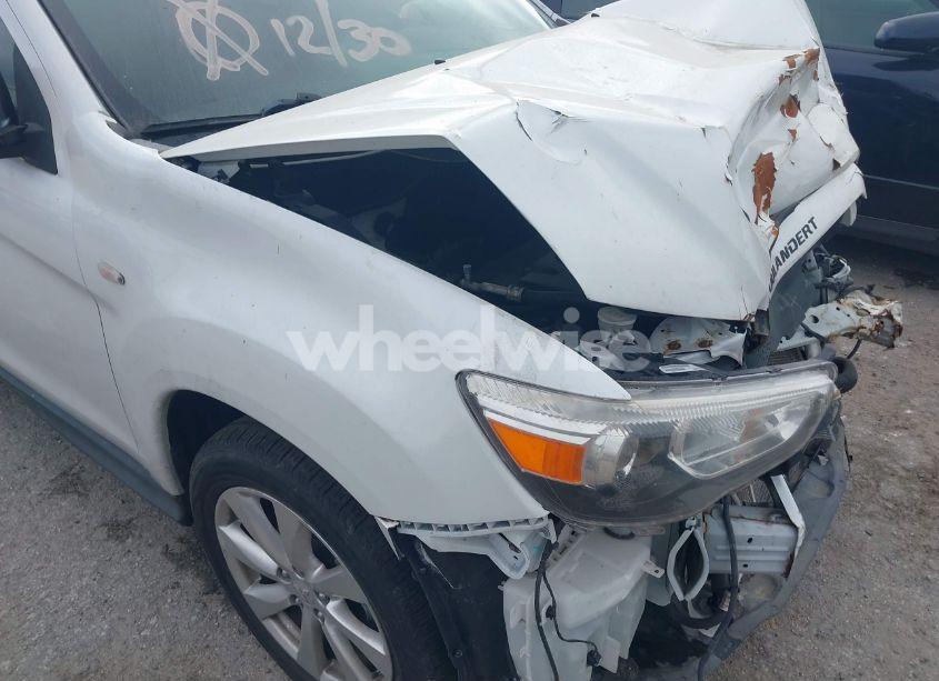 Photo 12 of 2015 Mitsubishi Outlander SPORT ES (VIN 4A4AP3AU6FE045273)