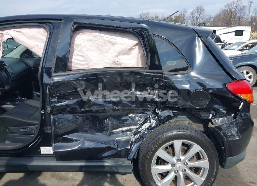 Photo 6 of 2015 Mitsubishi Outlander SPORT ES (VIN 4A4AP3AU6FE061487)