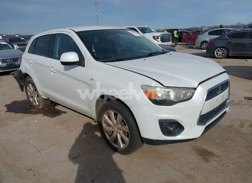 2014 Mitsubishi Outlander SPORT ES (VIN 4A4AP3AU7EE006819) main photo