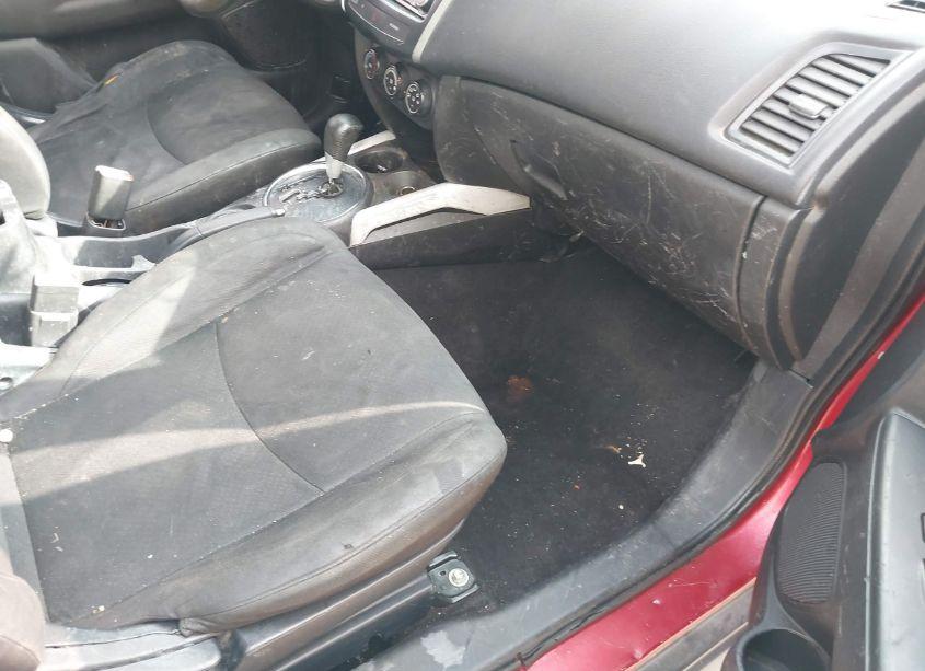 Photo 5 of 2014 Mitsubishi Outlander SPORT ES (VIN 4A4AP3AU7EE017027)