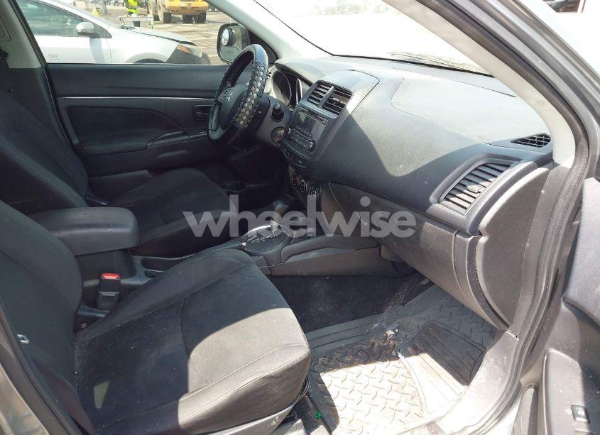 Photo 5 of 2015 Mitsubishi Outlander SPORT ES (VIN 4A4AP3AU7FE018292)