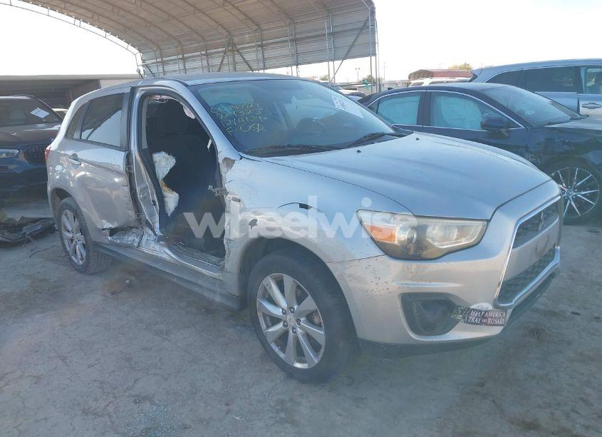 2013 Mitsubishi Outlander SPORT ES (VIN 4A4AP3AU8DE024325) main photo