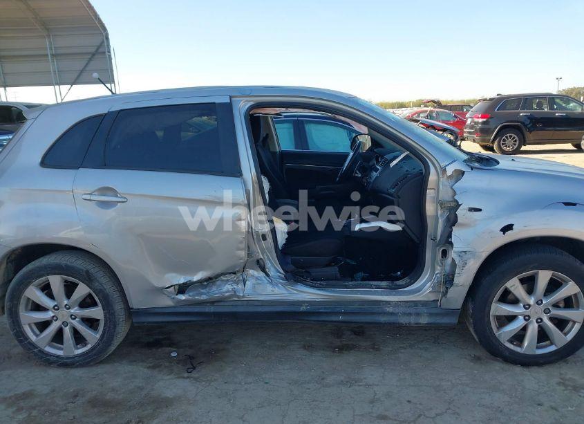 Photo 14 of 2013 Mitsubishi Outlander SPORT ES (VIN 4A4AP3AU8DE024325)