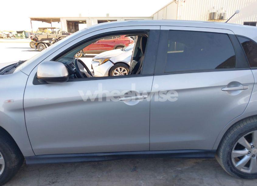 Photo 15 of 2013 Mitsubishi Outlander SPORT ES (VIN 4A4AP3AU8DE024325)