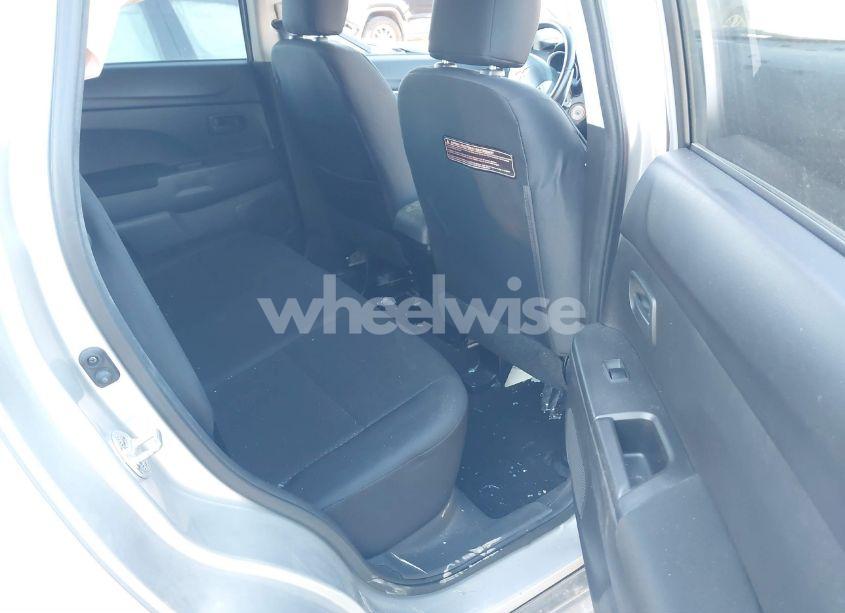 Photo 8 of 2013 Mitsubishi Outlander SPORT ES (VIN 4A4AP3AU8DE024325)