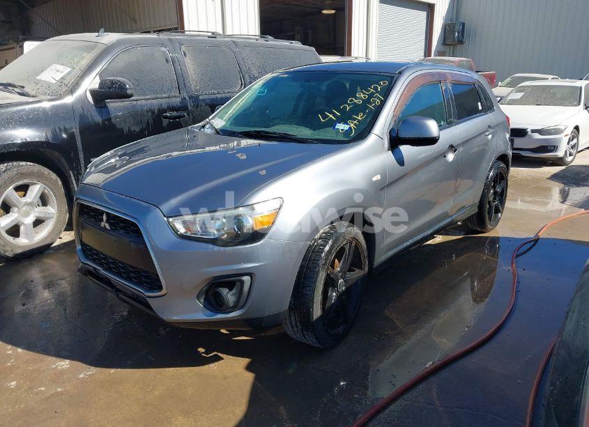 Photo 2 of 2013 Mitsubishi Outlander SPORT ES (VIN 4A4AP3AU8DE024759)