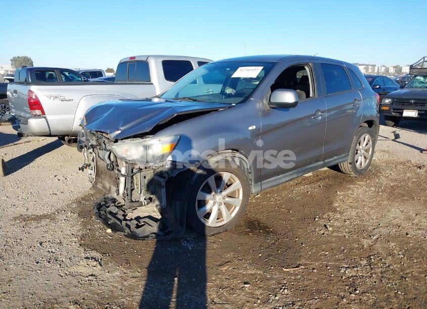 Photo 2 of 2015 Mitsubishi Outlander SPORT ES (VIN 4A4AP3AU8FE004062)