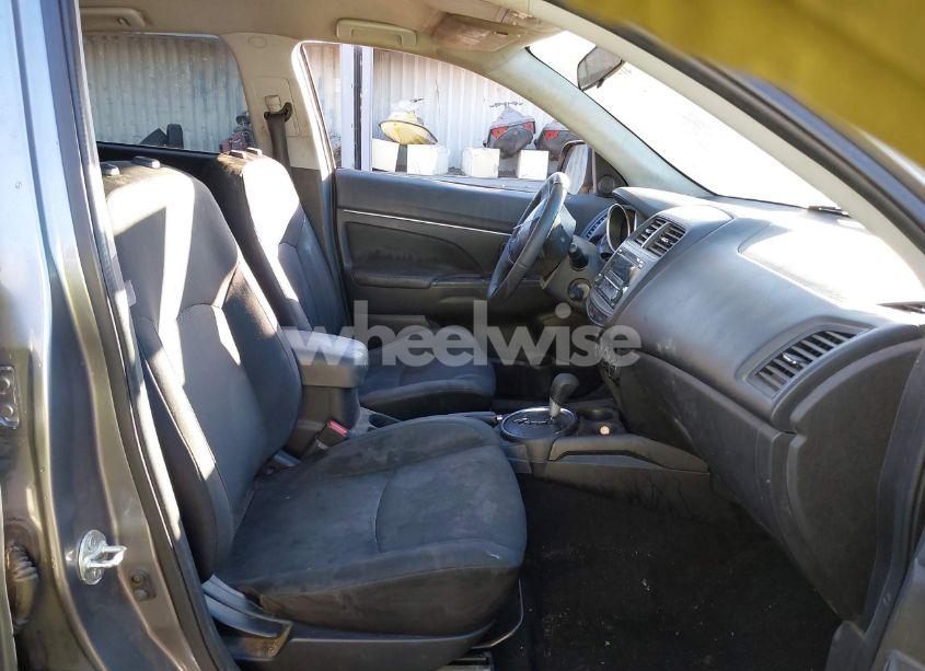 Photo 5 of 2015 Mitsubishi Outlander SPORT ES (VIN 4A4AP3AU8FE004062)